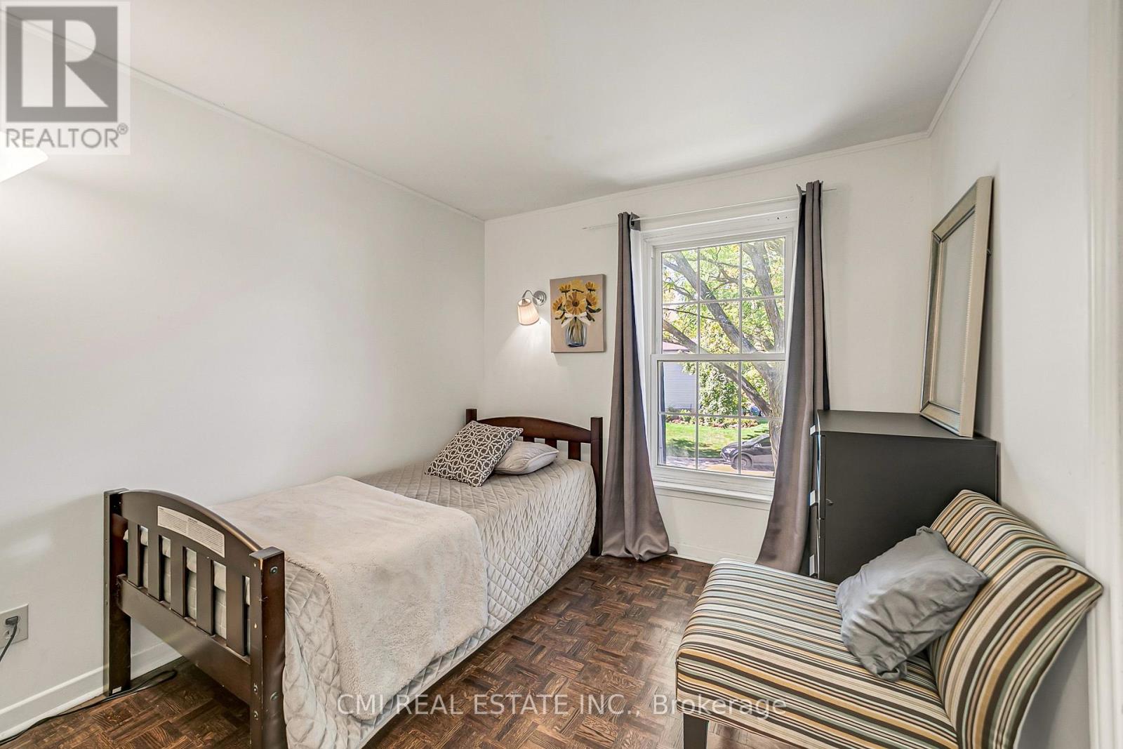 39 BRIGHTWAY CRESCENT - 36