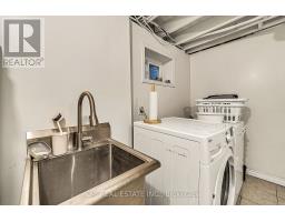 39 Brightway Crescent, Richmond Hill, ON L4C5A1 Photo 13
