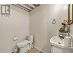 39 Brightway Crescent, Richmond Hill, ON L4C5A1 Photo 14