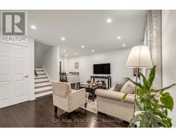 39 Brightway Crescent, Richmond Hill, ON L4C5A1 Photo 9