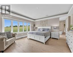 64 Manor Glen Crescent, East Gwillimbury, ON L0G1M0 Photo 22