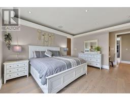 64 Manor Glen Crescent, East Gwillimbury, ON L0G1M0 Photo 23