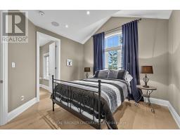 64 Manor Glen Crescent, East Gwillimbury, ON L0G1M0 Photo 31