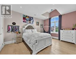 64 Manor Glen Crescent, East Gwillimbury, ON L0G1M0 Photo 36