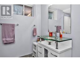 32 Wessenger Drive, Barrie, ON L4N8R3 Photo 29