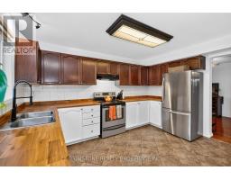 Kitchen - 32 Wessenger Drive, Barrie, ON L4N8R3 Photo 8