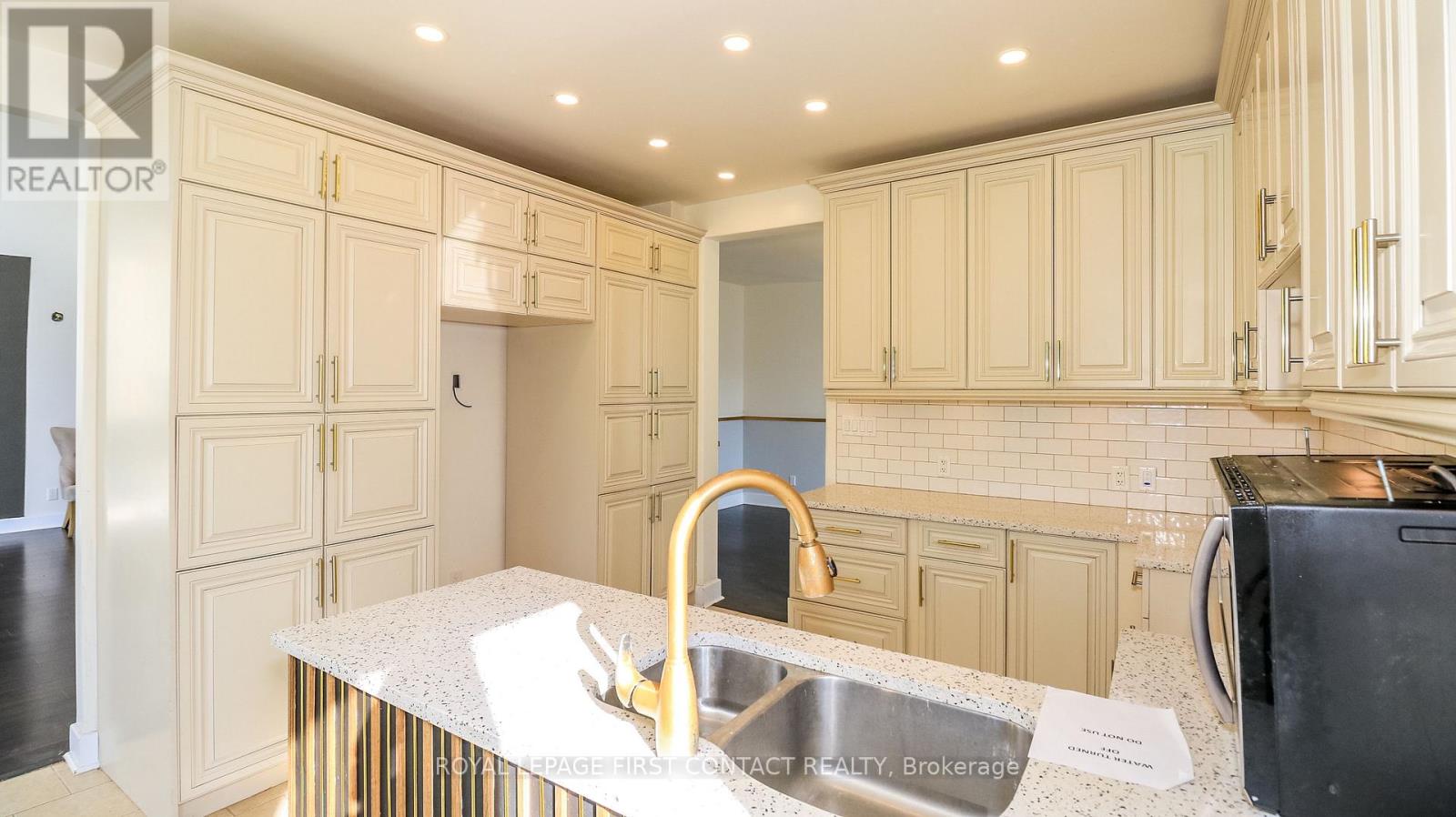 165 BAYSHORE DRIVE - Image 19
