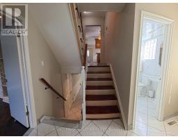 3612 Birchmeadow Crescent, Mississauga, ON L4Y3R7 Photo 12
