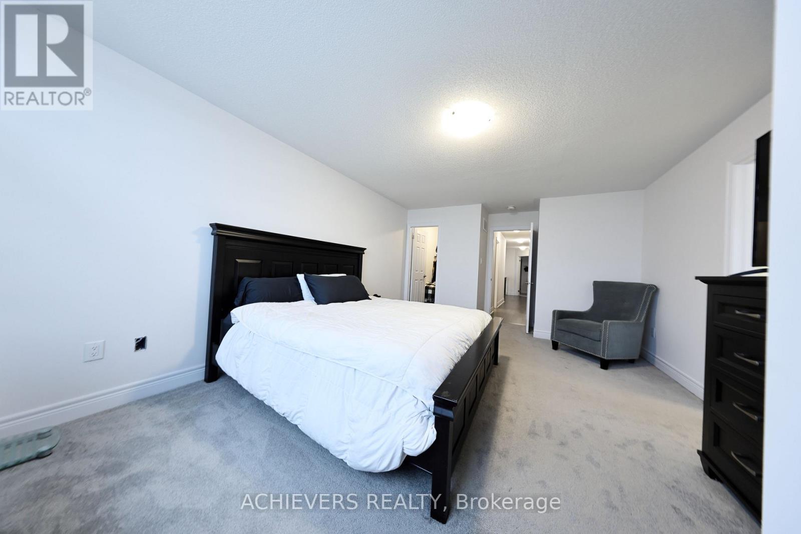 52 BRANIGAN CRESCENT - 22