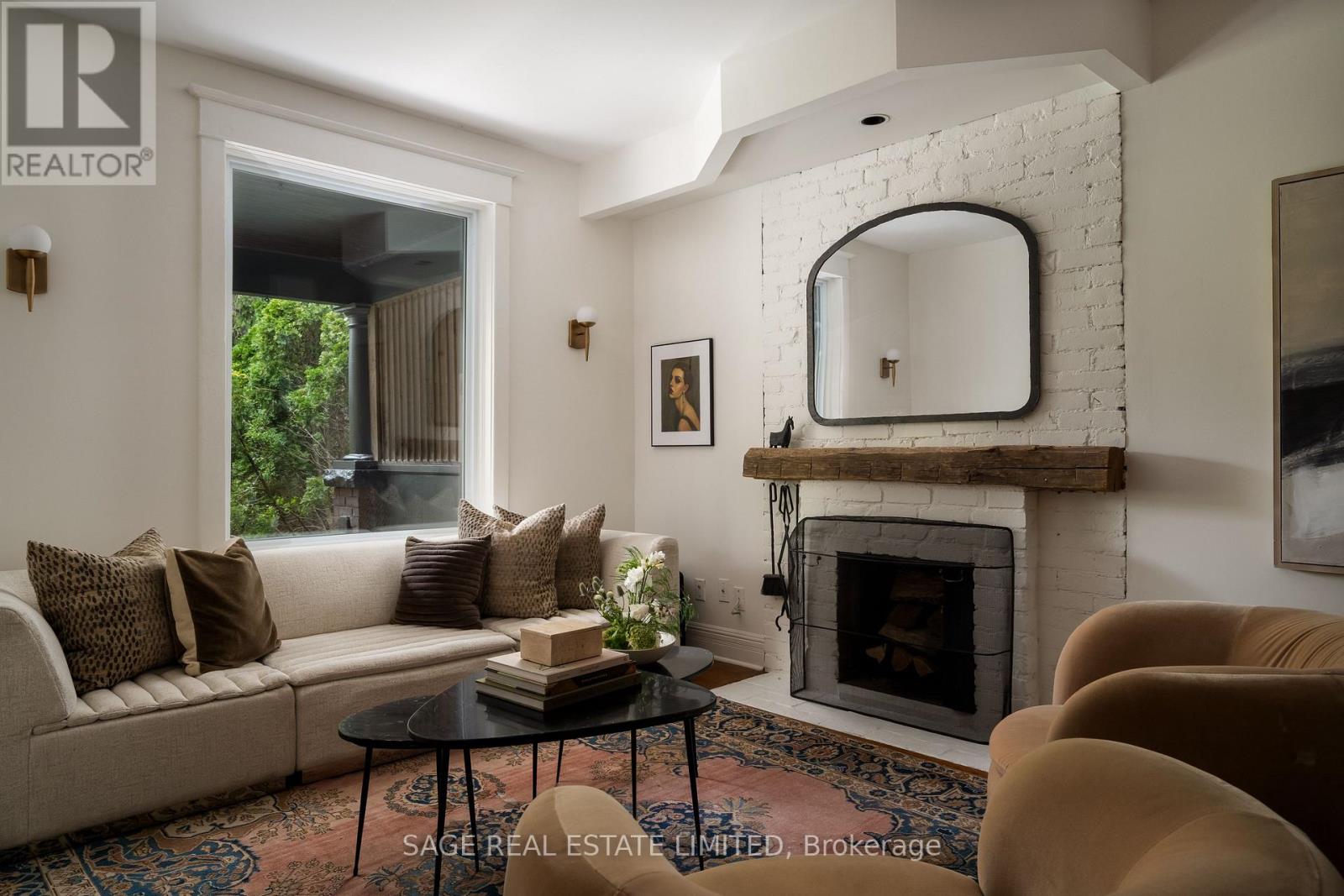 121 GLENDALE AVENUE