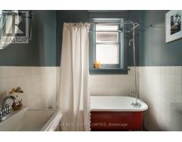 121 Glendale Avenue, Toronto, ON M6R2T3 Photo 10