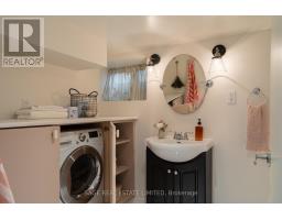 121 Glendale Avenue, Toronto, ON M6R2T3 Photo 29