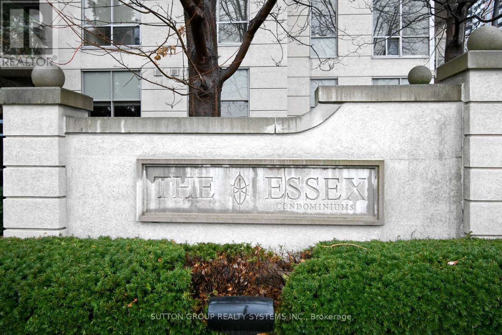 Photo of 605 - 5229 DUNDAS STREET W