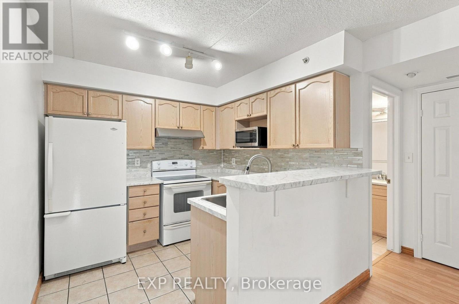 Photo of 206 - 1440 BISHOPS GATE