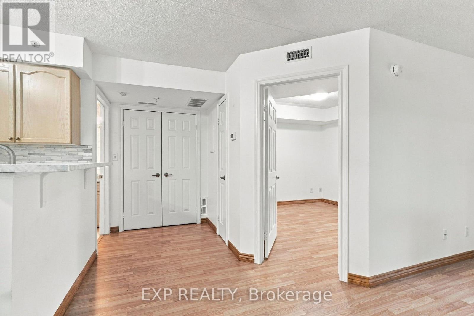 Photo of 206 - 1440 BISHOPS GATE