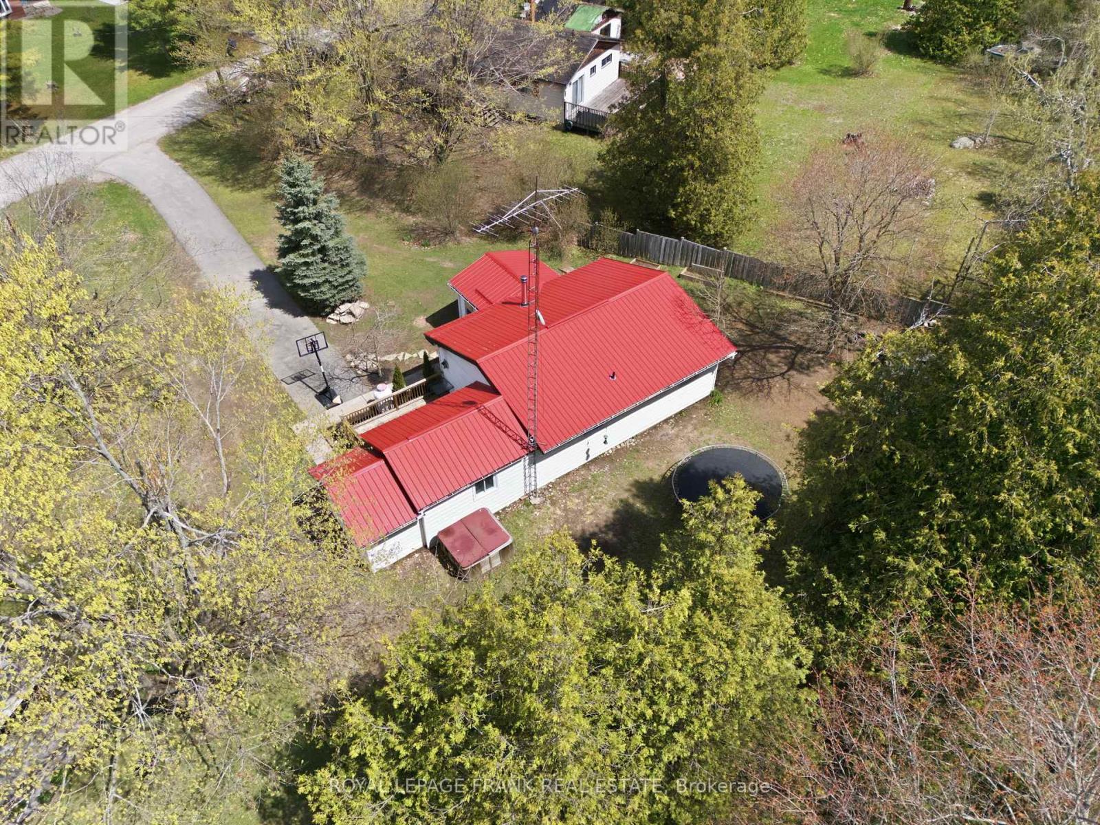 28 SOUTH BAYOU ROAD - Image 32