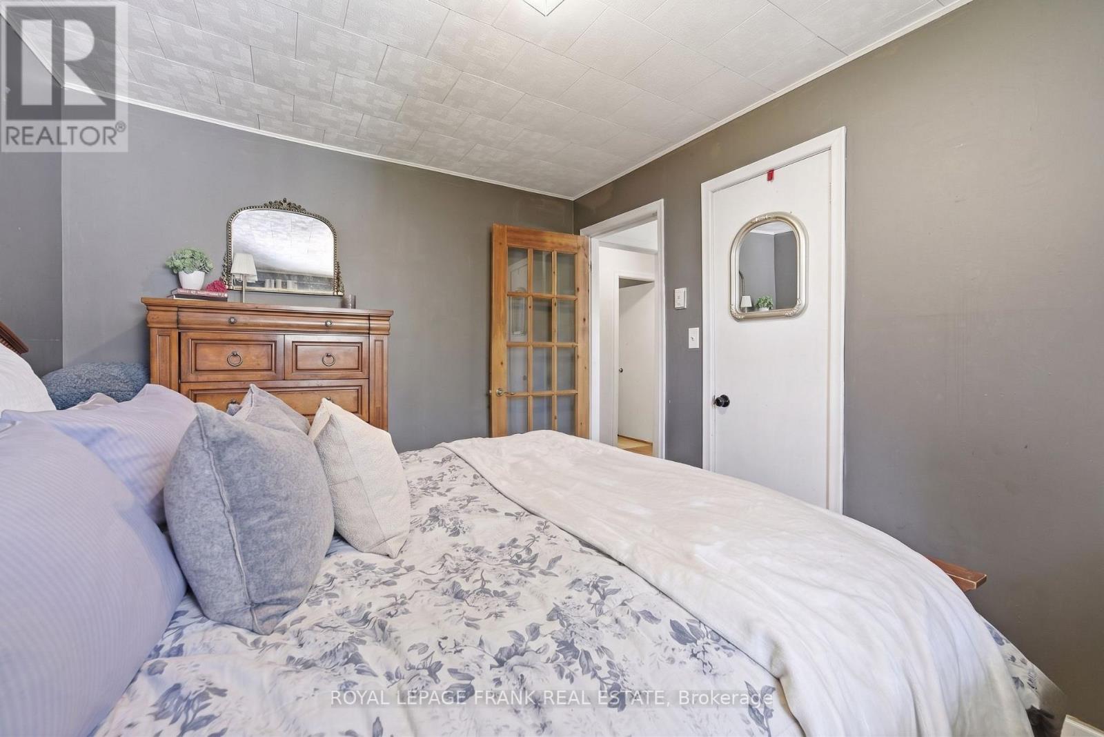 28 SOUTH BAYOU ROAD - 21