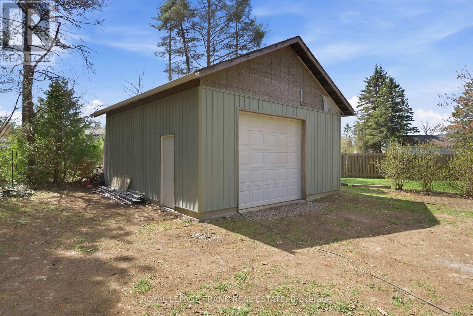 28 SOUTH BAYOU ROAD - Image 3