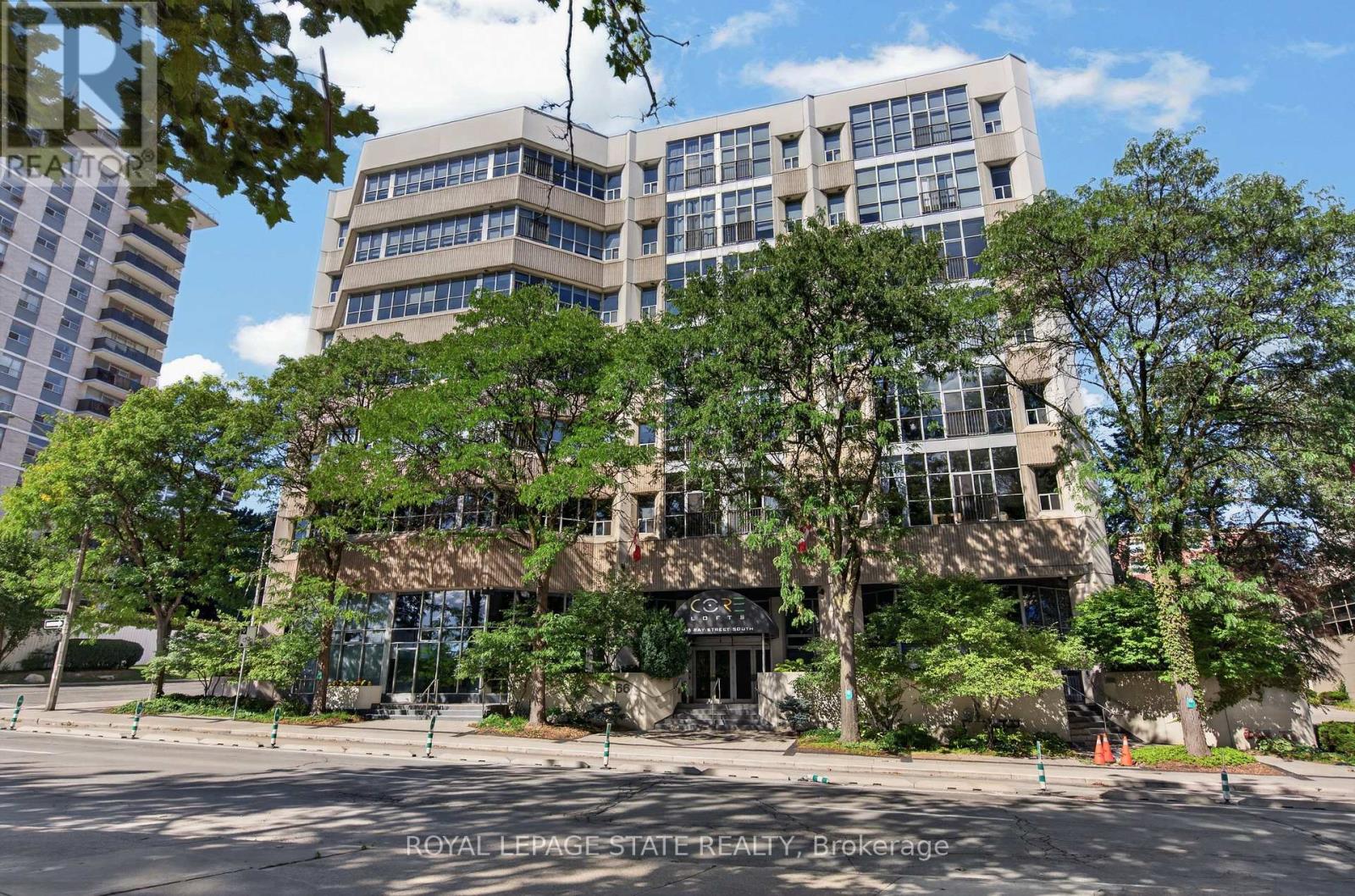 Photo of 66 Bay Street