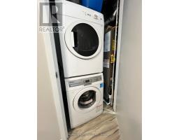 1617 - 258a Sunview Street, Waterloo, ON N2L0H6 Photo 6