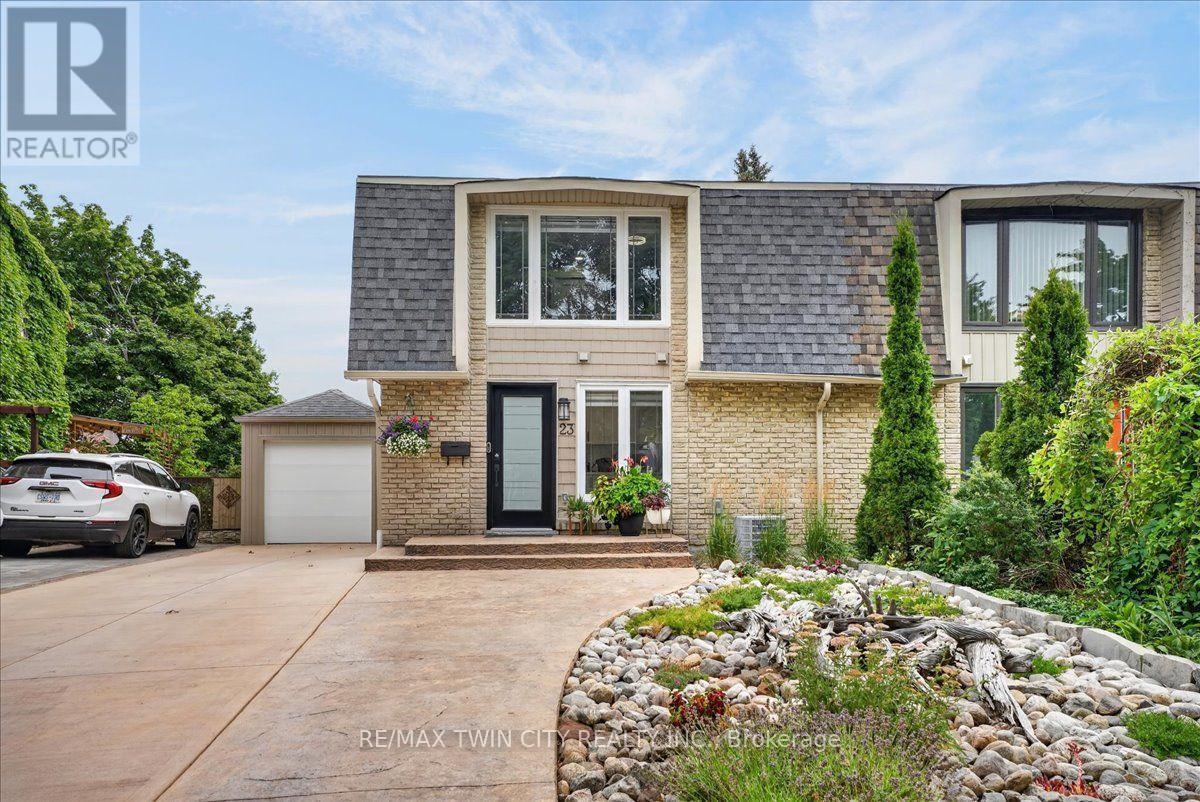 23 BRIAR KNOLL DRIVE — photo 3