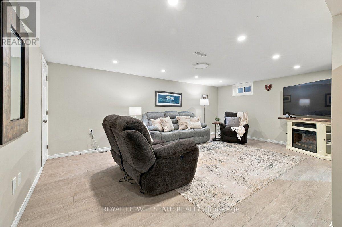 23 ALLANTON BOULEVARD - Image 20