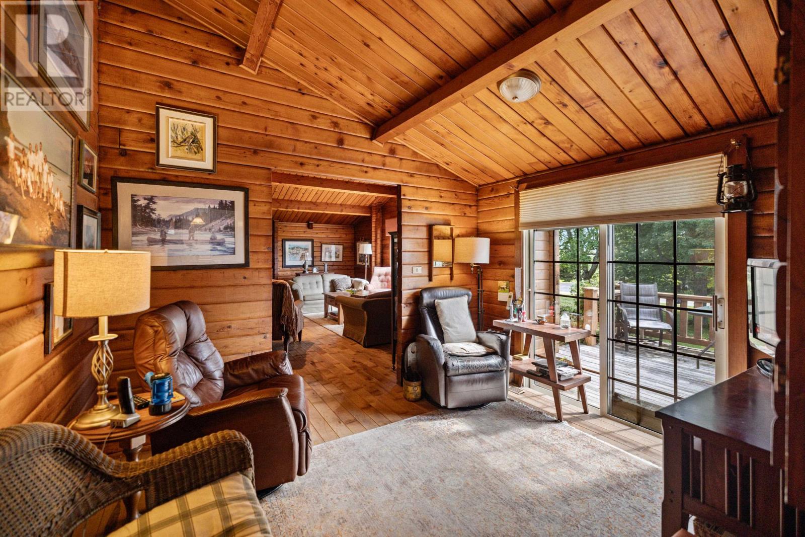 227 Keppoch Road - Image 15
