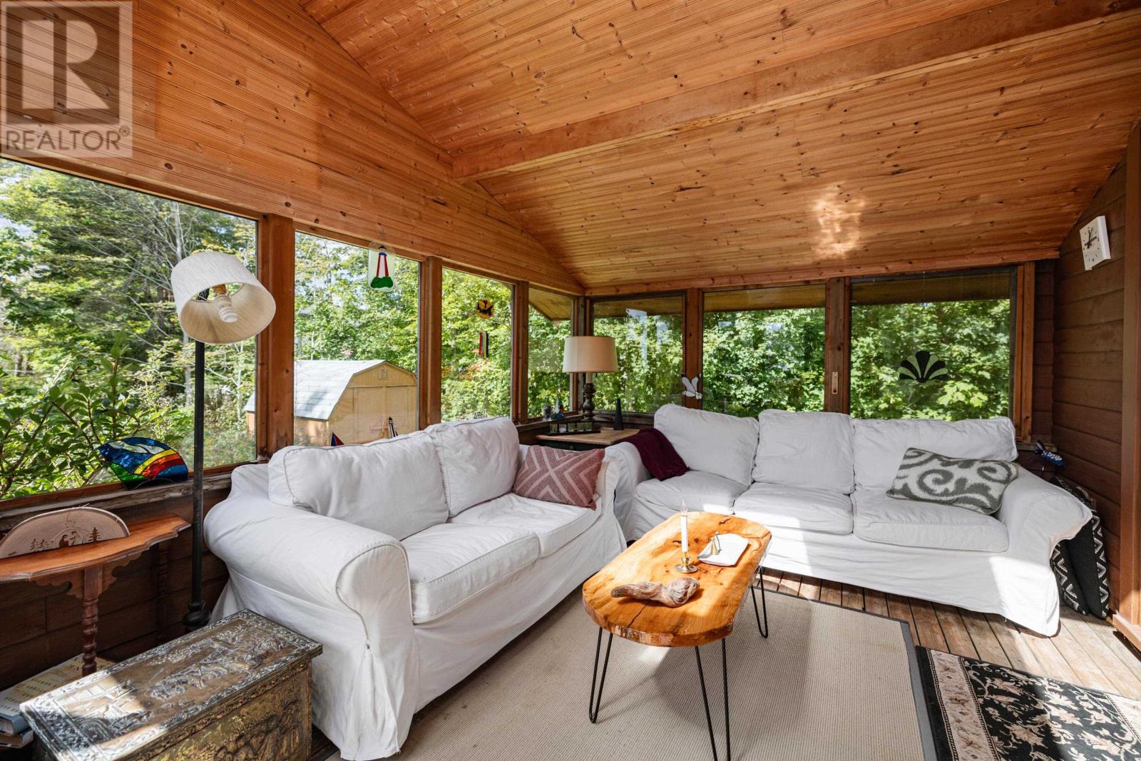 227 Keppoch Road - Image 22