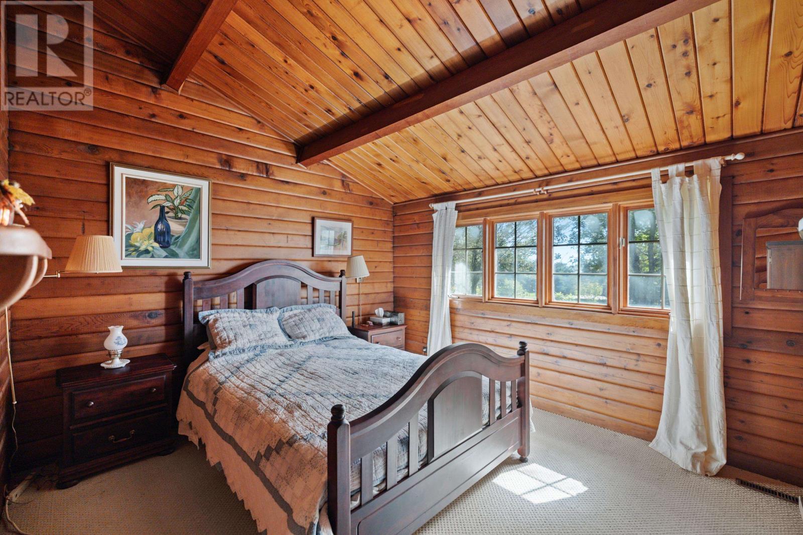 227 Keppoch Road - 27
