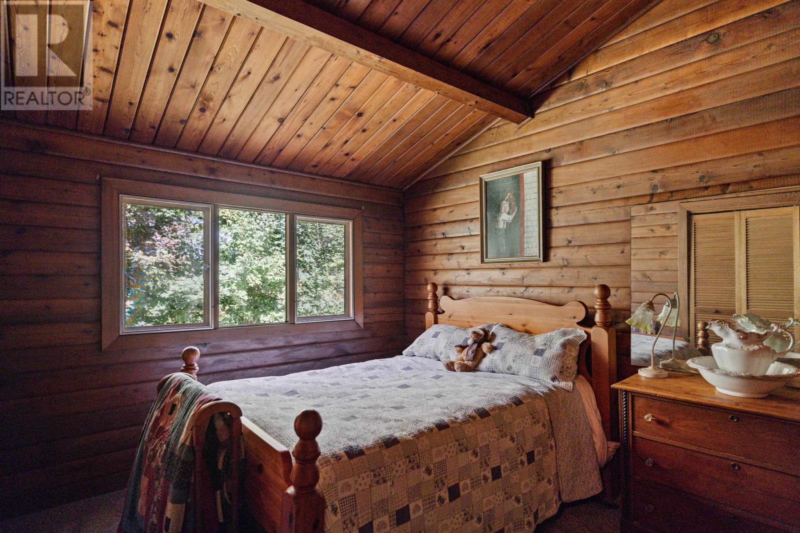 227 Keppoch Road - Image 29