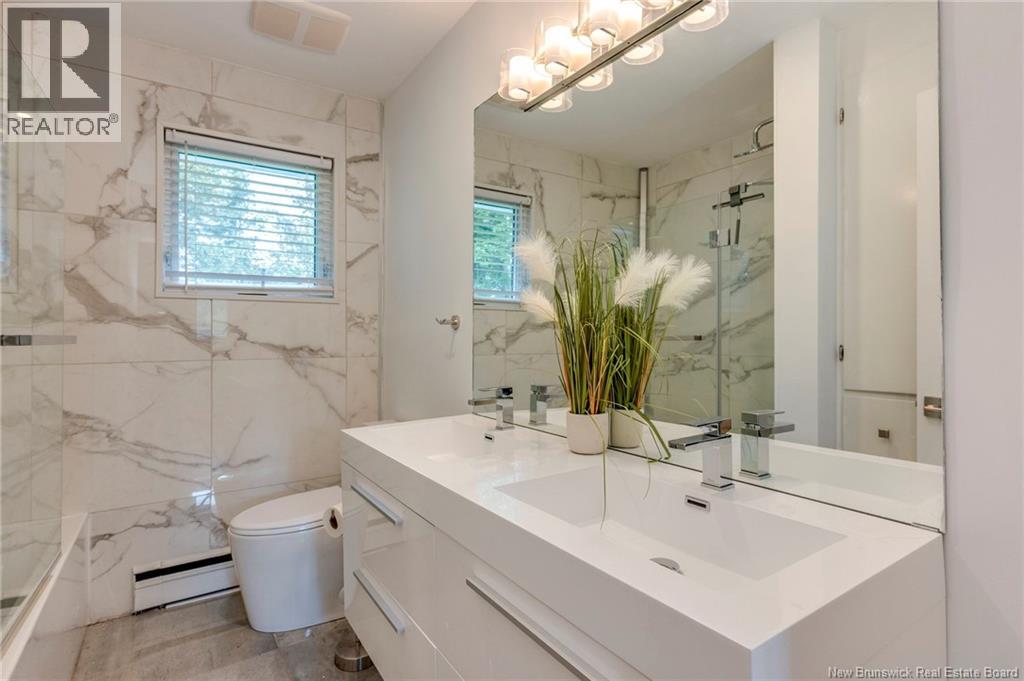 81 Athlone Avenue - Image 24