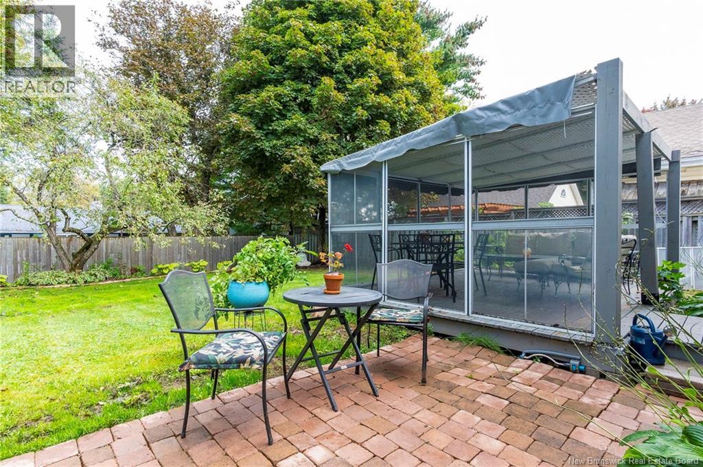 81 Athlone Avenue - 43