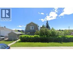 8539 48 Avenue NW - photo 3