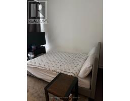 Th03 - 20 Bruyeres Mews, Toronto, ON M5V0G8 Photo 19
