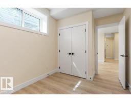 10323 79 St Nw, Edmonton, AB T6A3G7 Photo 40