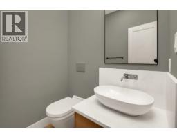 15 3407 Mamquam Road, Squamish, BC V8B1E4 Photo 10