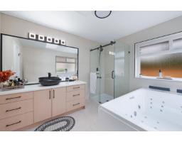 15435 Killarney Place, Surrey, BC V3S7G9 Photo 16
