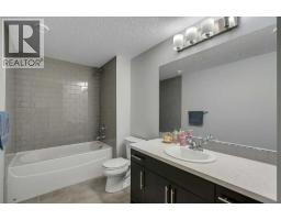 151 Stonemere Green, Chestermere, AB T1X0S2 Photo 33