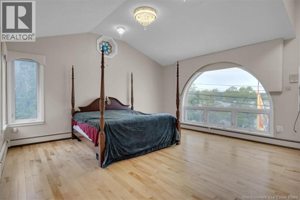 504 Gondola Point Road - Image 45