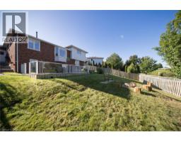 15 Fox Run, Brantford, ON N3R7P9 Photo 31