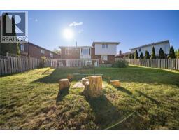 15 Fox Run, Brantford, ON N3R7P9 Photo 32