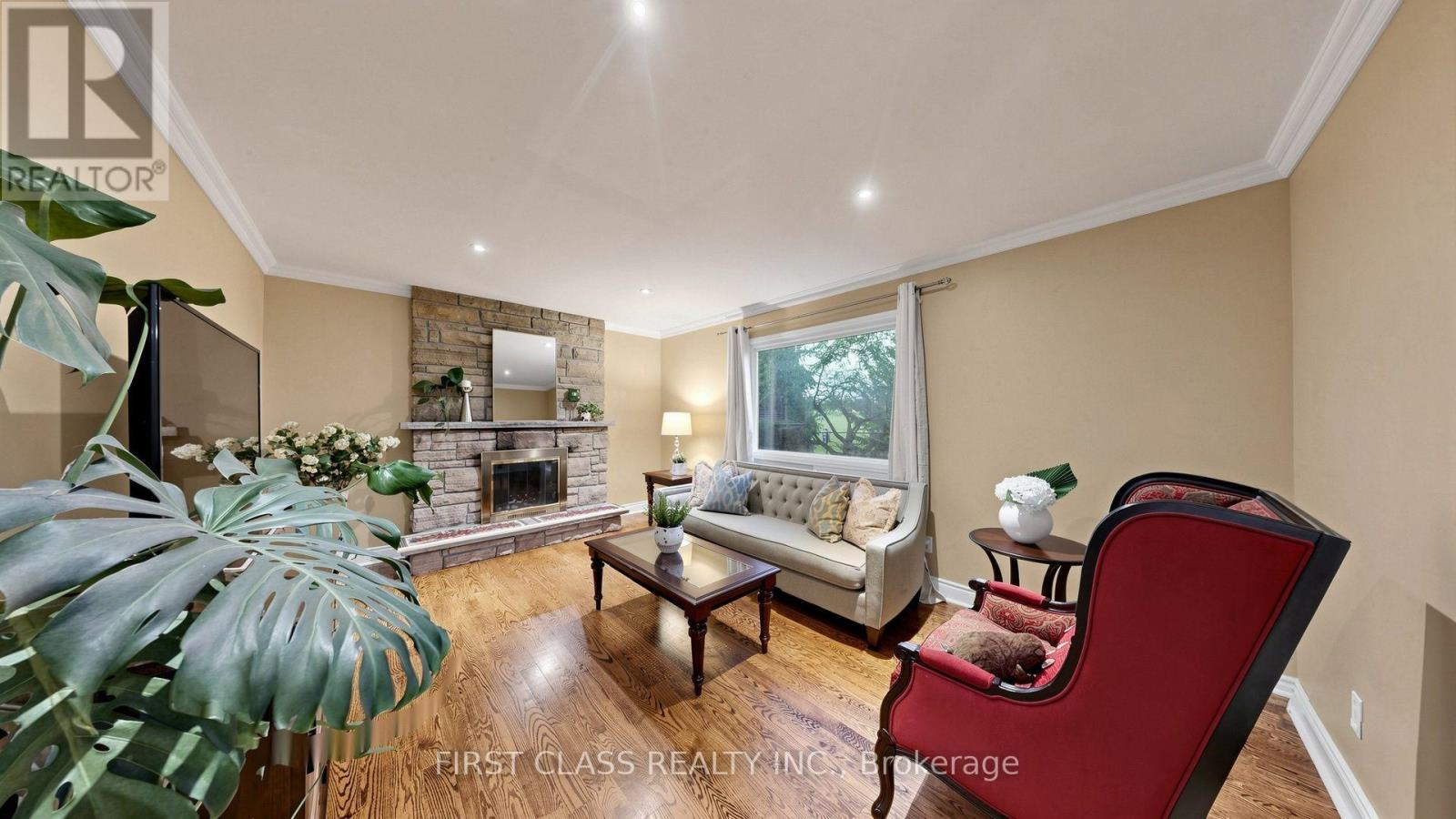 4555 CARPENTER COURT - 20