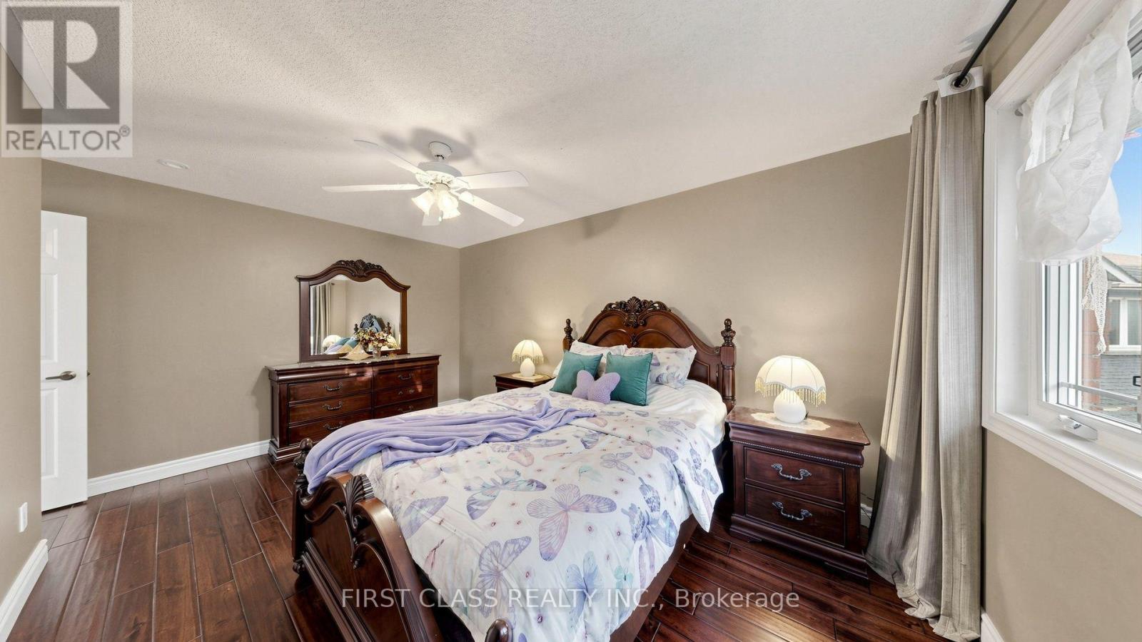4555 CARPENTER COURT - 34