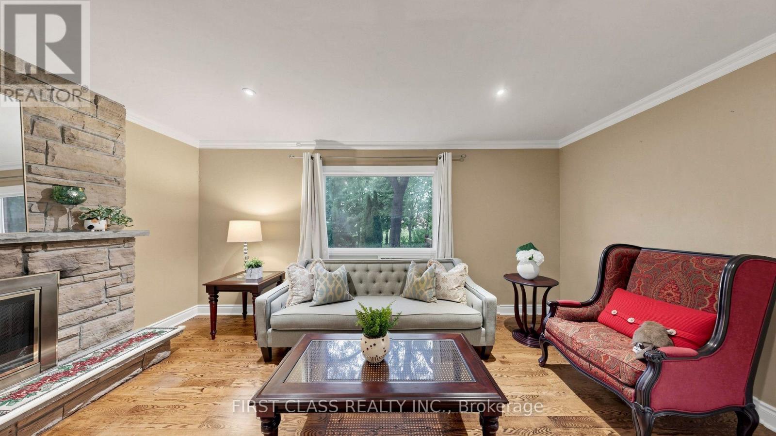 4555 CARPENTER COURT - 23