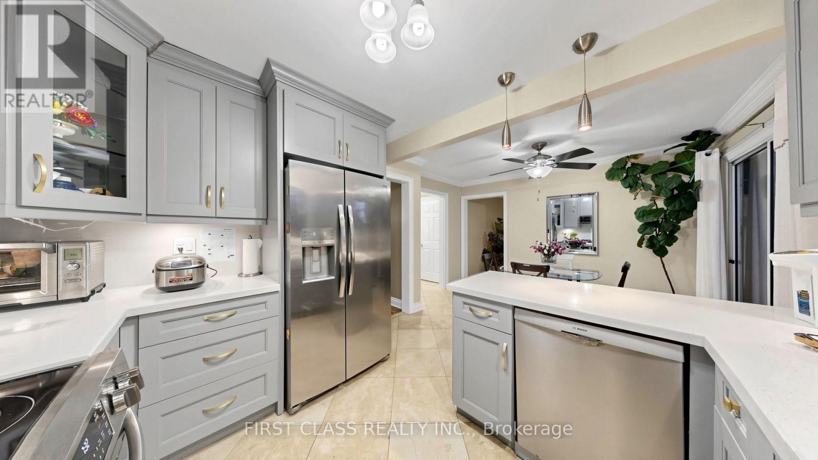 4555 CARPENTER COURT - 17