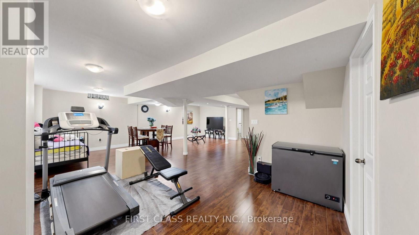 4555 CARPENTER COURT - 41