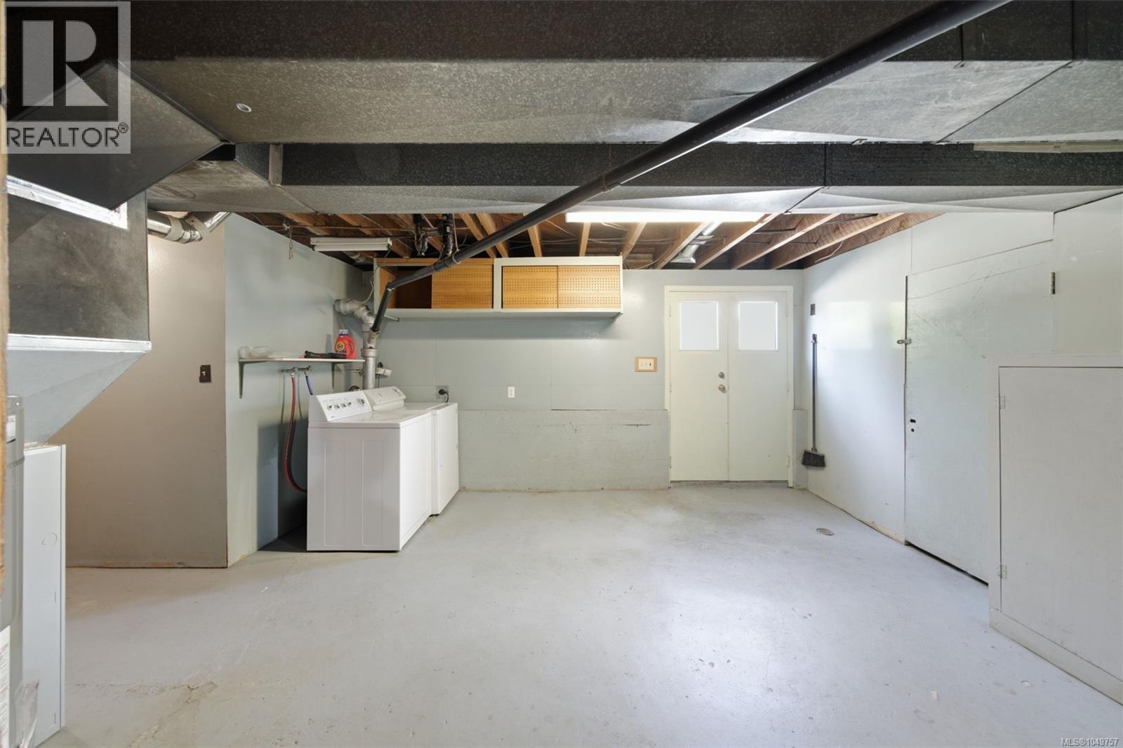 2430 Camelot Rd - 26