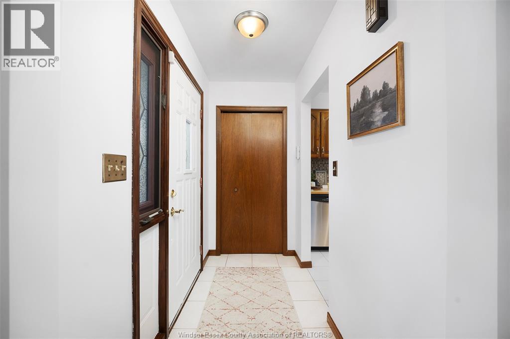 12075 ST. THOMAS CRESCENT - 8