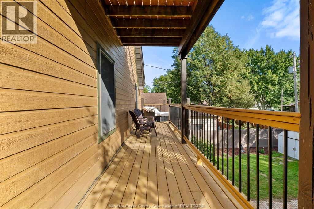 71 Scott DRIVE - Image 32