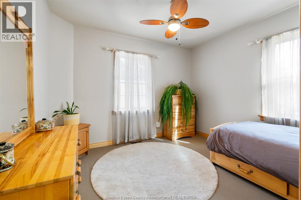 71 Scott DRIVE - Image 35
